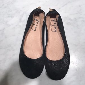 French sole shoes